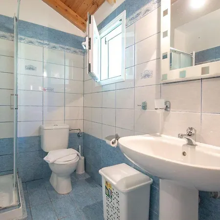 Villa Kleismata Sleeps 4 With Pool Air Con And Wifi *